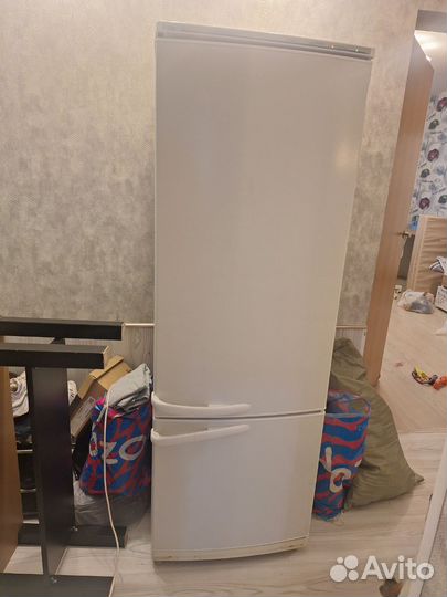 Холодильник двухкамерный Атлант