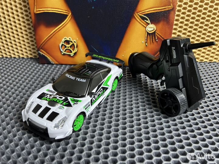 Машинка на радиоуправление