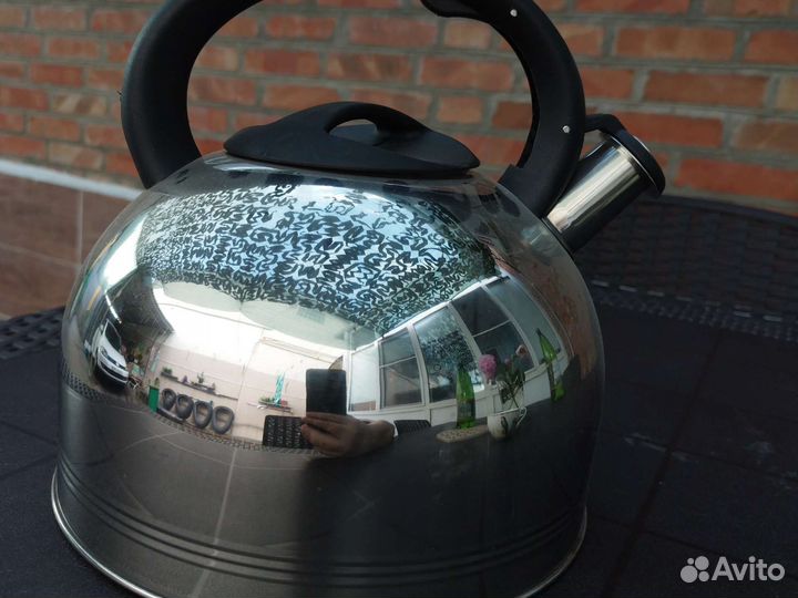 Чайник со свистком новый 5 литров