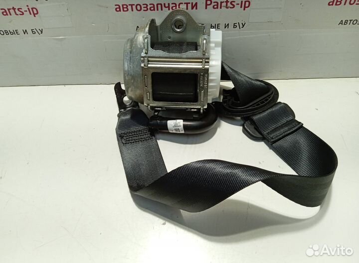 Ремень безопасности правый Skoda Octavia A8 Б/У