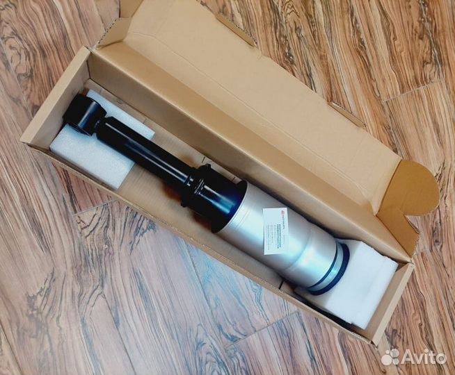 Пневмостойка Land Rover RR Discovery 4