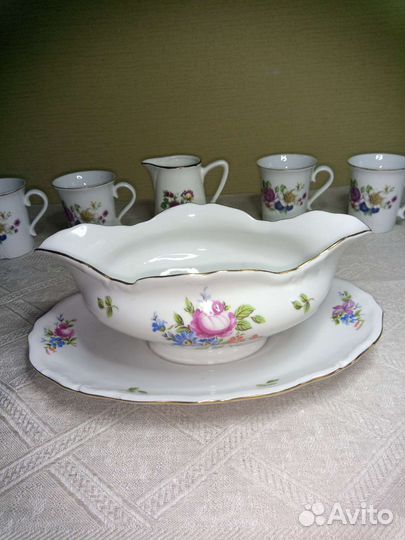 Набор столовой посуды