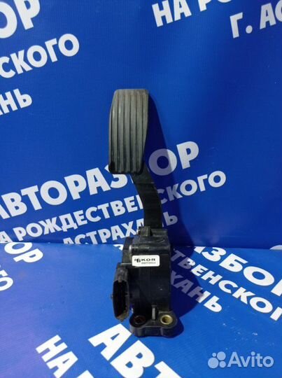 Педаль газа Ваз Лада Приора седан 21126 2013