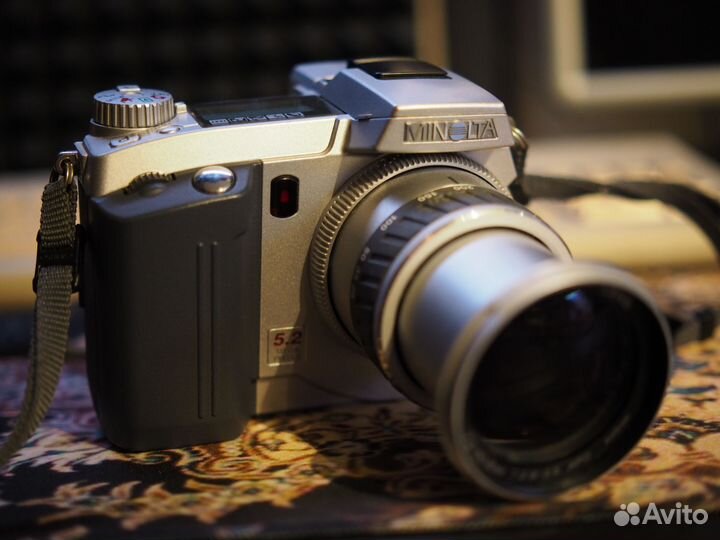 Minolta dimage 7 Ретро фотоаппарат