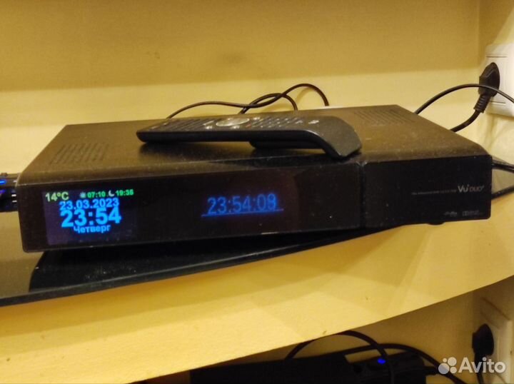 Спутниковый ресивер VU+DUO2