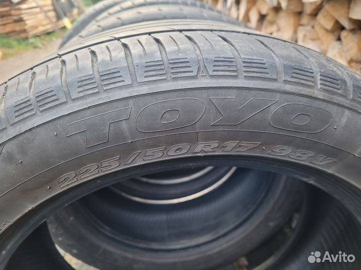 Toyo proxes cf2 225 50 r17