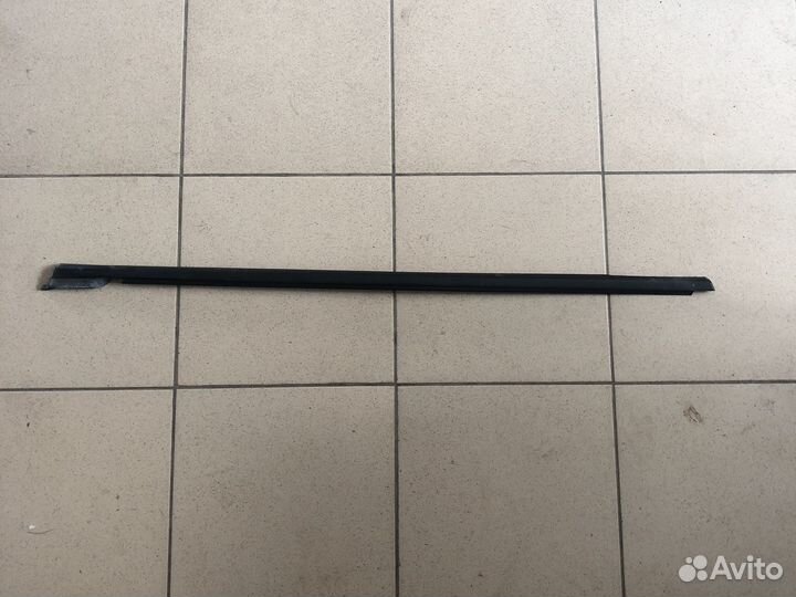 Накладка заднего стекла Vw Polo