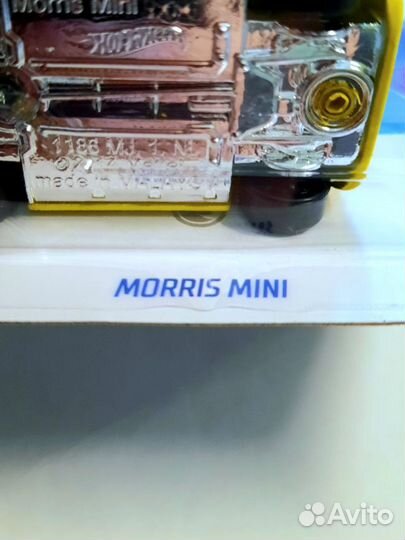 Hot Wheels Treasure Hunt Morris Mini