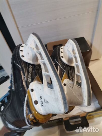 Коньки хоккейные bauer supreme s180 36,5 размер