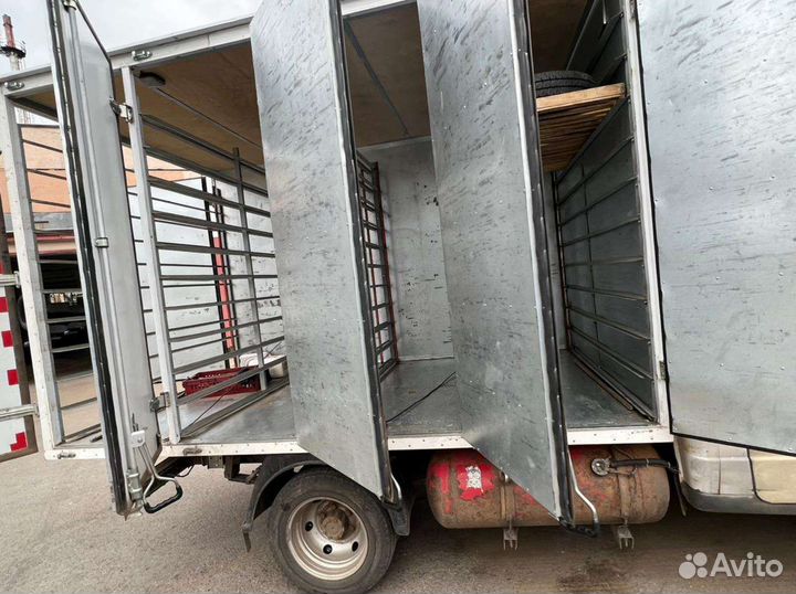 Фургон хлебник