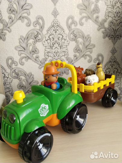 Трактор фермера