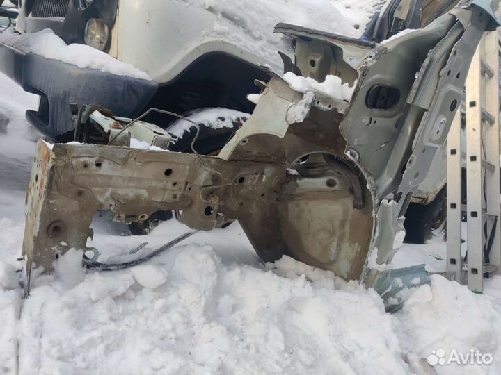 Лонжерон левый renault kangoo 2