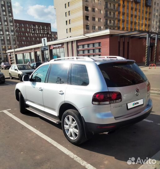 Volkswagen Touareg, 2010