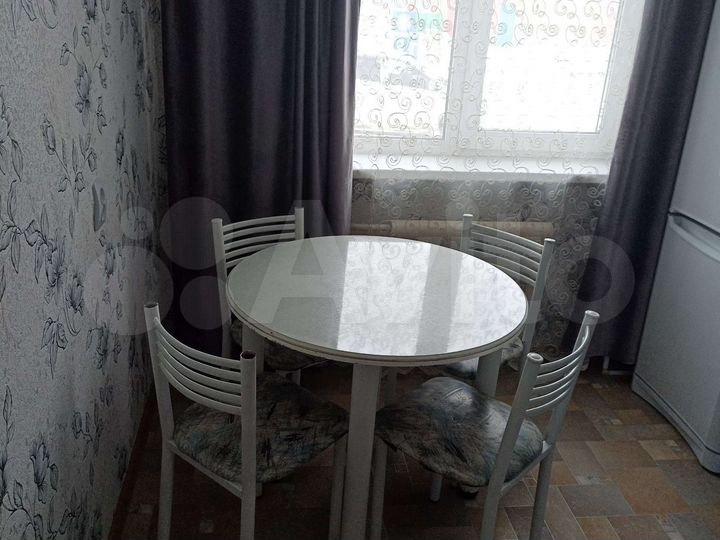 1-к. квартира, 37,2 м², 1/4 эт.