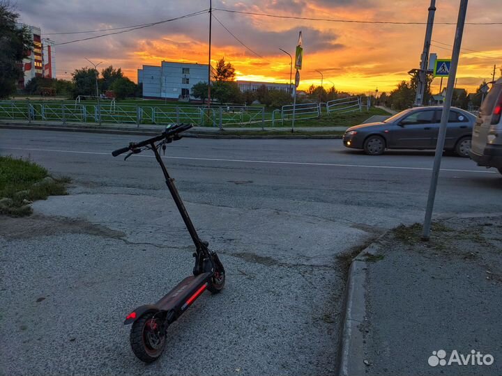 Электросамокат Kugoo Max Speed