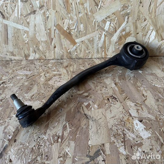 Range Rover 4 Нижний продольный рычаг левый