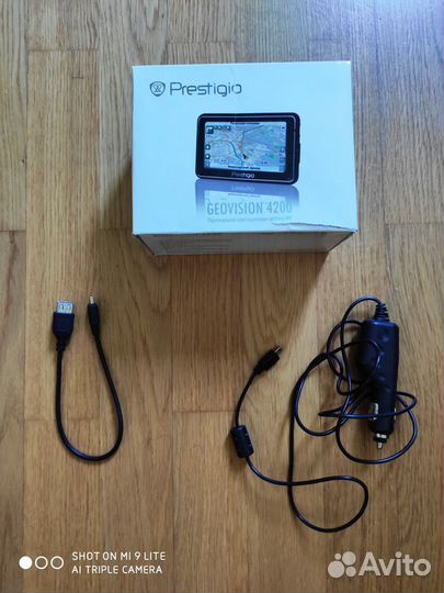GPS- навигатор и видеорегистратор