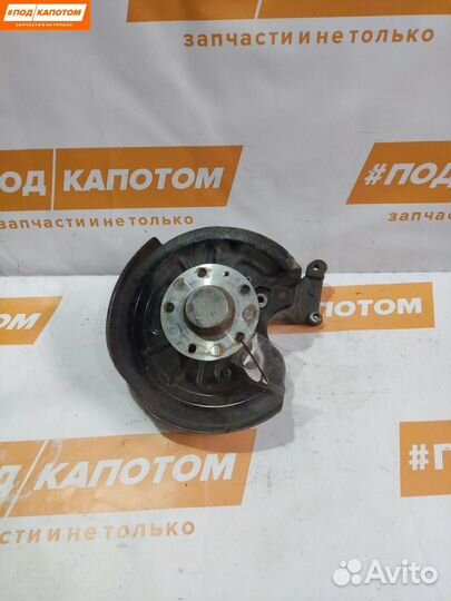 Кулак задний левый Volkswagen Golf 6 (2008 - 2012)