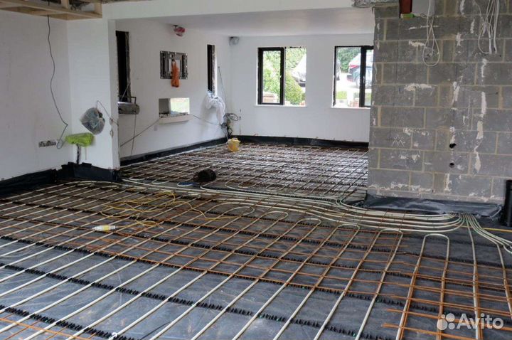 Бригада строителей