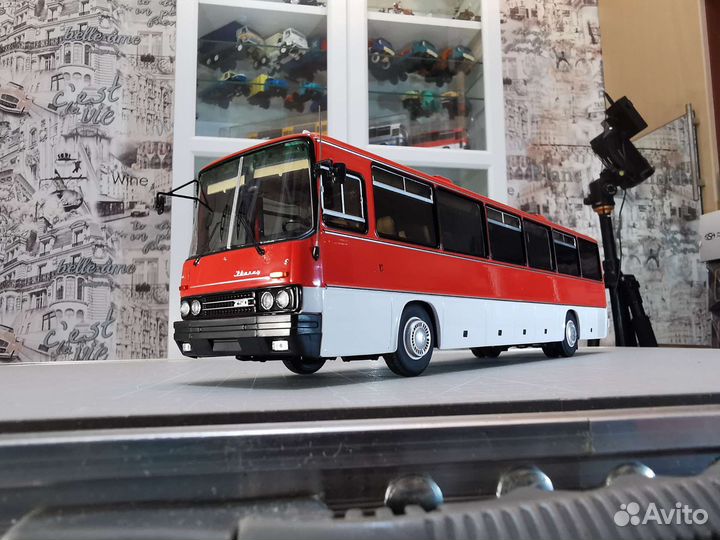 Икарус 250.59 1984г. Demprice ClassicBus 1:43