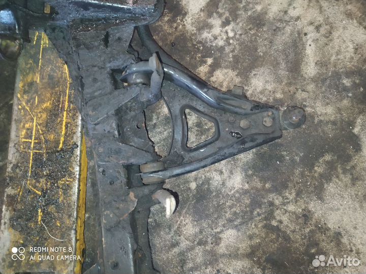 Балка передняя Renault Scenic