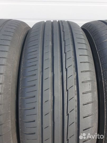 Yokohama BluEarth AE50 215/65 R17 99V