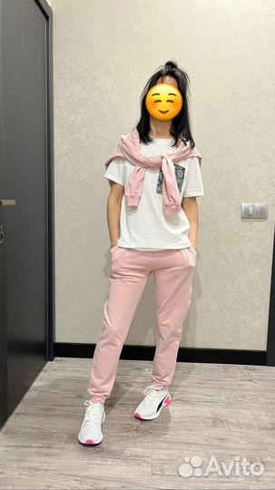 Костюм женский