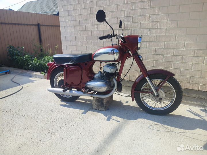 Мотоцикл Ява