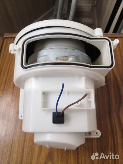Мотор и корпус отсека от пылесоса Samsung SD-9480