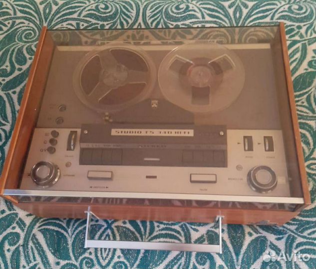 Катушечный магнитофон Grundig