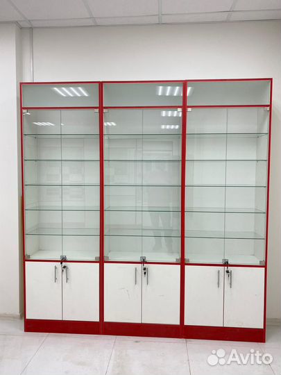 Витрины для аптеки назаказ