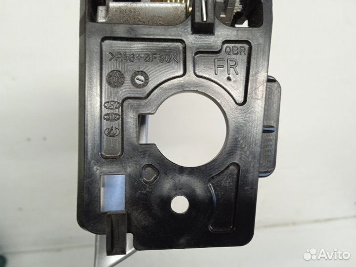 Ручка двери внутренняя передняя правая Kia Rio 3