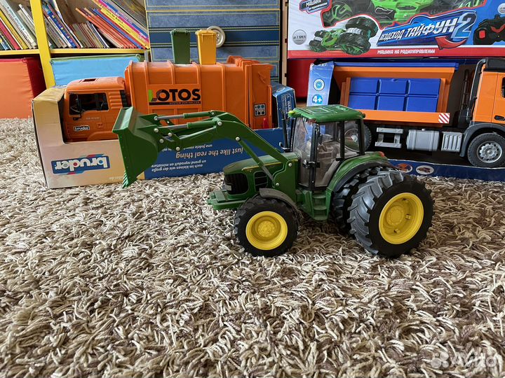 Большие фирменные машины