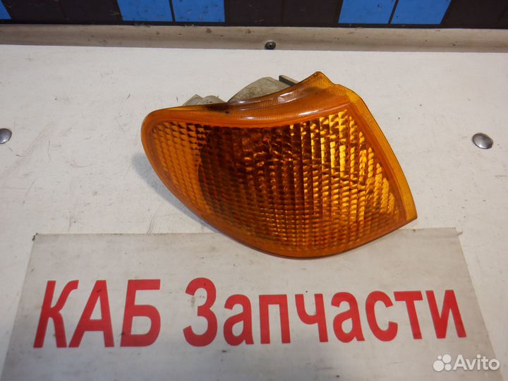 Указатель поворота передний ваз 2115 желтый