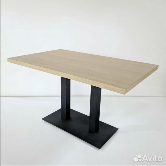 Стол для дома в наличии