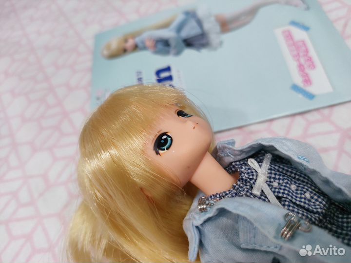 Кукла azone Lien