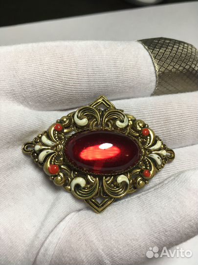 Шикарная брошь времен СССР. Винтаж