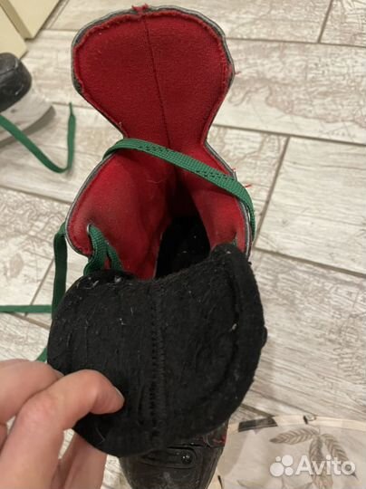 Хоккейные детские коньки bauer CCM 31 и 33,5