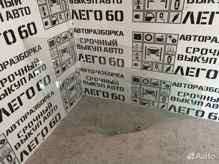 Стекло двери Kia Spectra