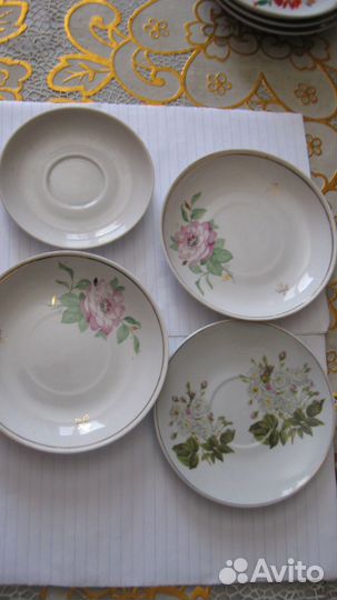 Чайные блюдца