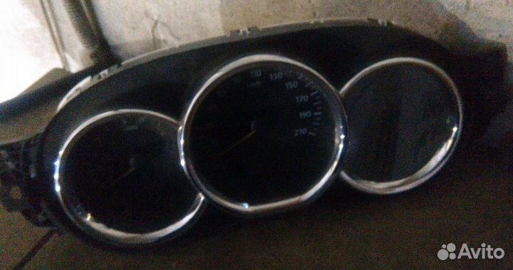 Рено логан 2 щиток приборов.торпеда