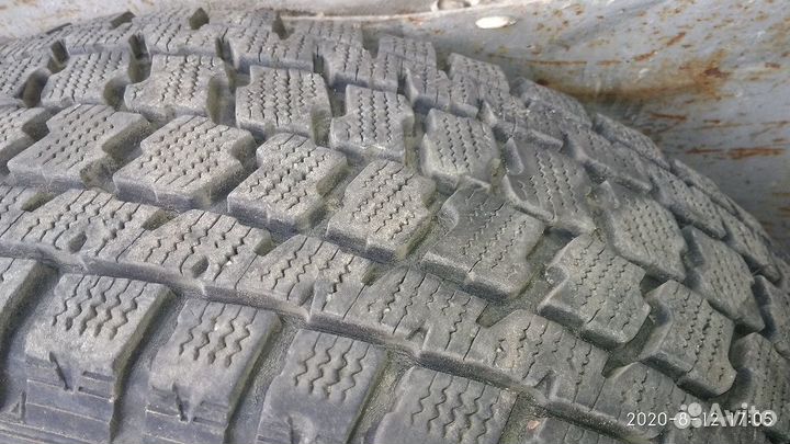 GoodYear 225/70 R16 Япония + диски (комплект)