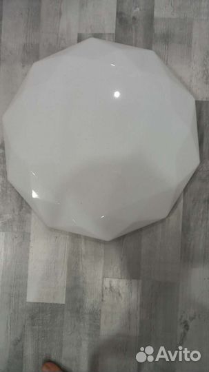 Светильник потолочный