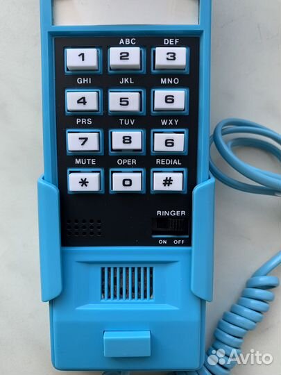 Телефон кнопочный новый.Ретро