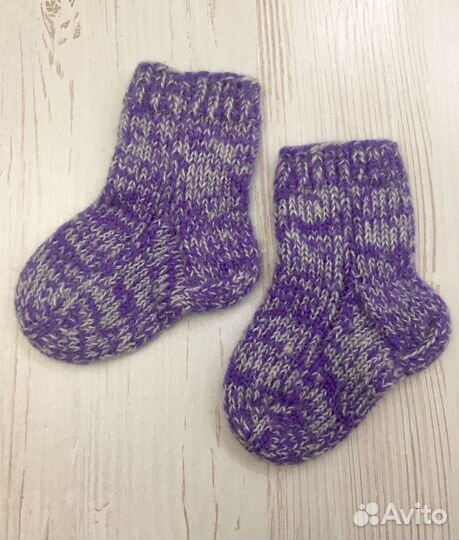 Детские вязаные носочки
