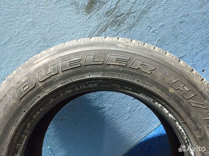 Bridgestone Dueler H/T D689 245/65 R17 107T