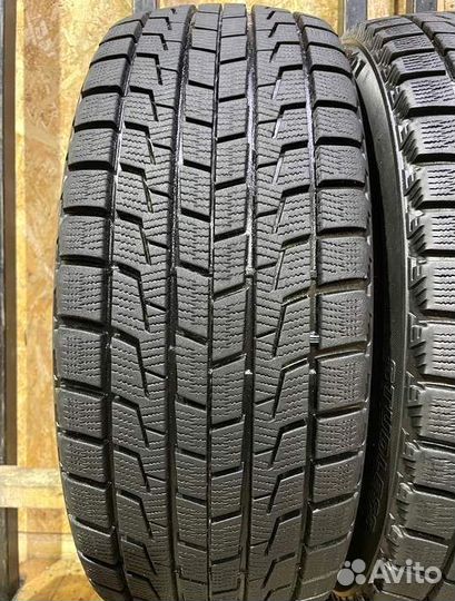 Bridgestone Blizzak Revo1 215/50 R17