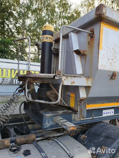 Полуприцеп самосвальный Bodex KIS 3WS2, 2017