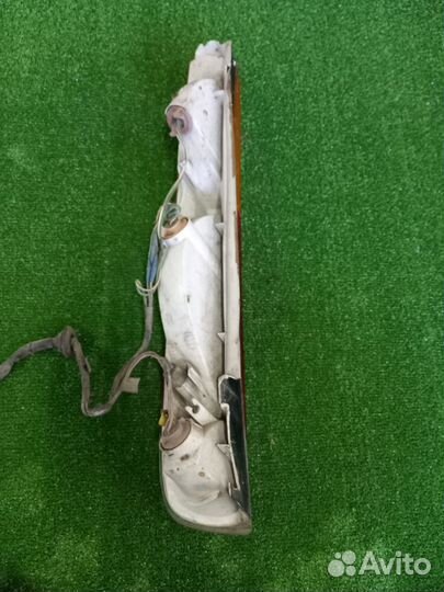 Фонари б/у Toyota Sprinter Carib AE115 1995-1997