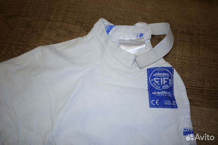 Набочник фехтовальный женский правый FIE